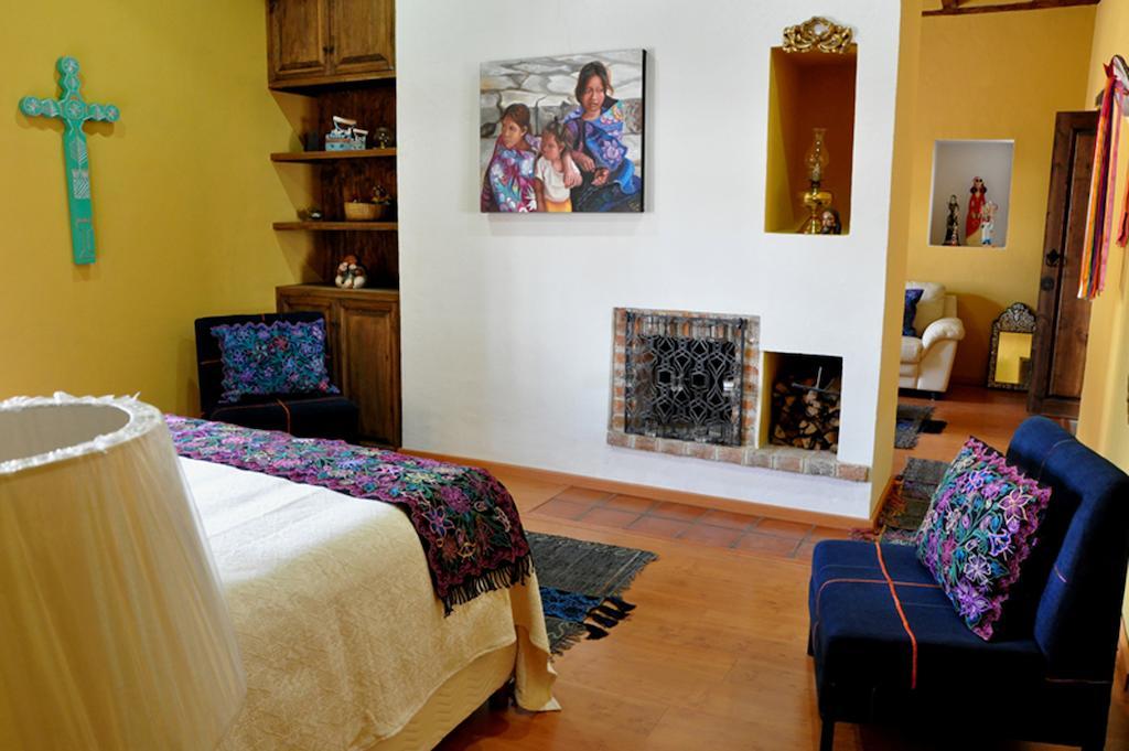 Casa Santa Lucia Ξενοδοχείο San Cristóbal de Las Casas Δωμάτιο φωτογραφία